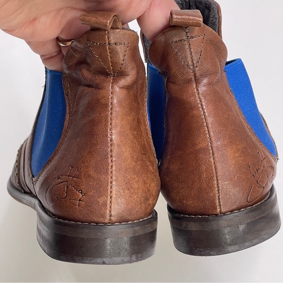 JOHN FLUEVLOG Brown Leather Chelsea Brogue Boots 6 - Picture 9 of 11